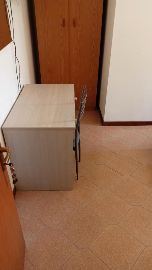 Marco - Camere Con Bagno Privato Vicino Al Centro Foligno Zewnętrze zdjęcie